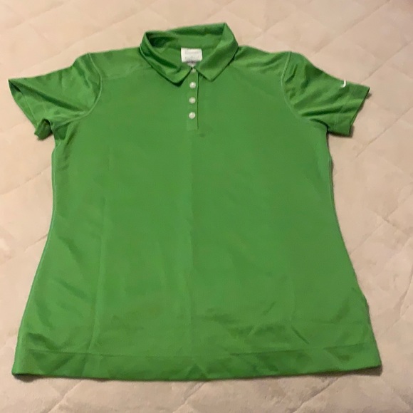 Nike T-Shirt green size M - Picture 1 of 3